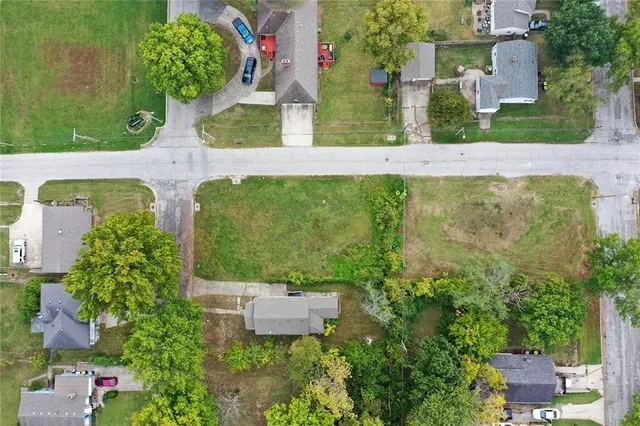 $15,000 | 5650 Agnes Avenue, Kansas City, MO 64130