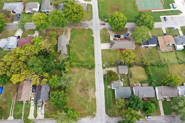 $15,000 | 5650 Agnes Avenue, Kansas City, MO 64130