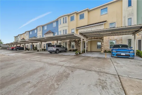 $1,750,000 | 3302 South Sugar Road, Edinburg, TX 78539