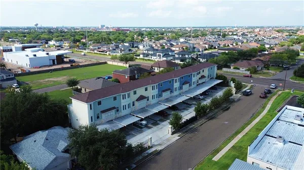 $1,750,000 | 3302 South Sugar Road, Edinburg, TX 78539