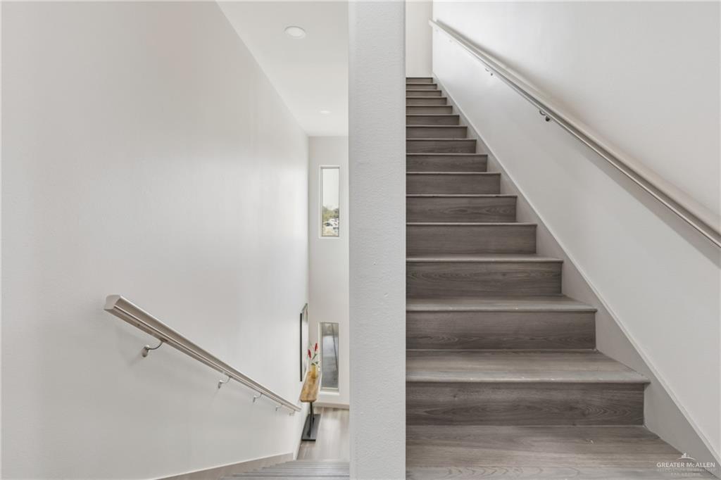 3302 South Sugar Road Edinburg, TX 78539 - Photo 8 of 27