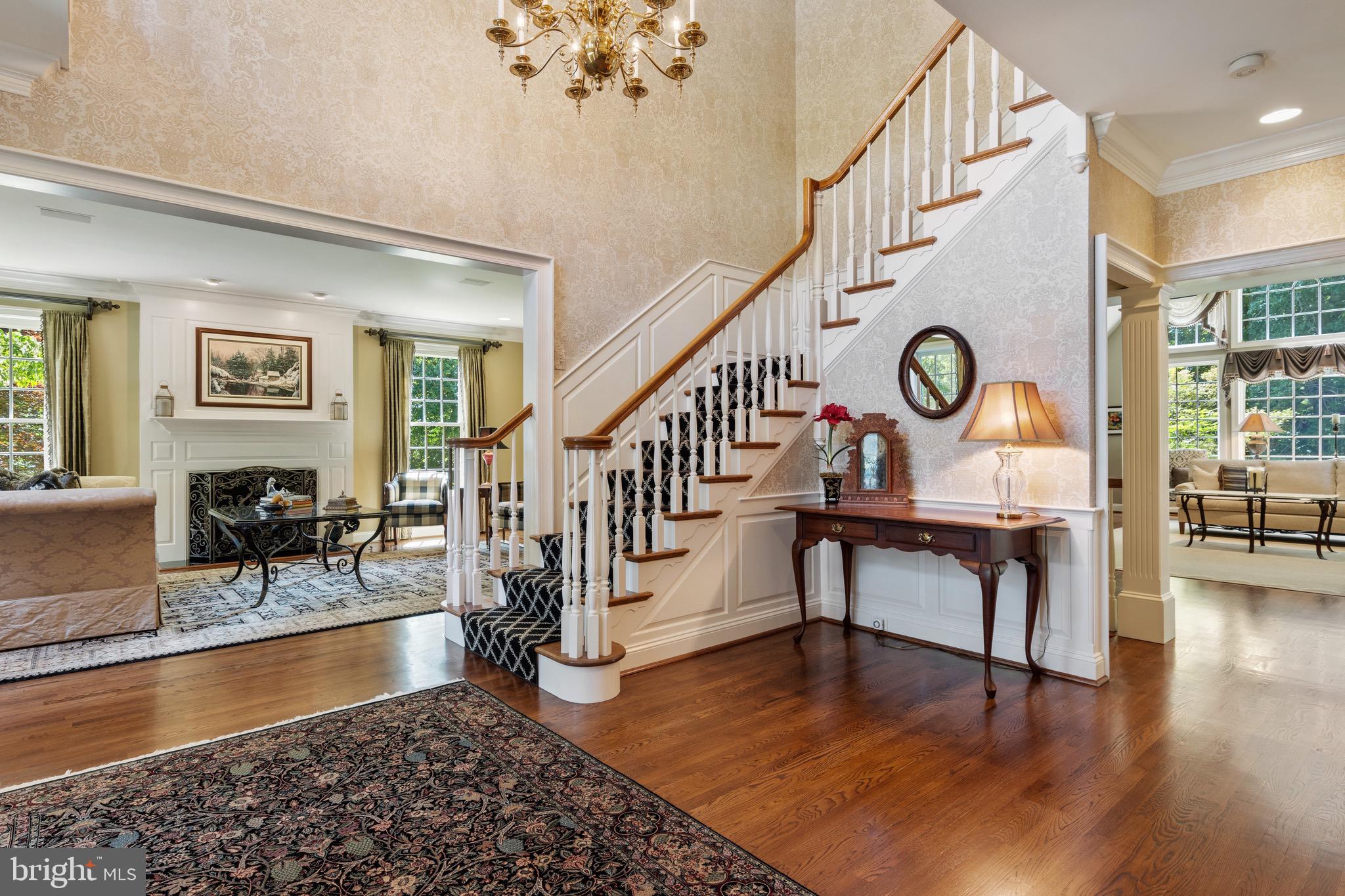 706 Turnbridge Road Wayne, PA 19087 - Photo 11 of 72 Gorgeous Entry Hall