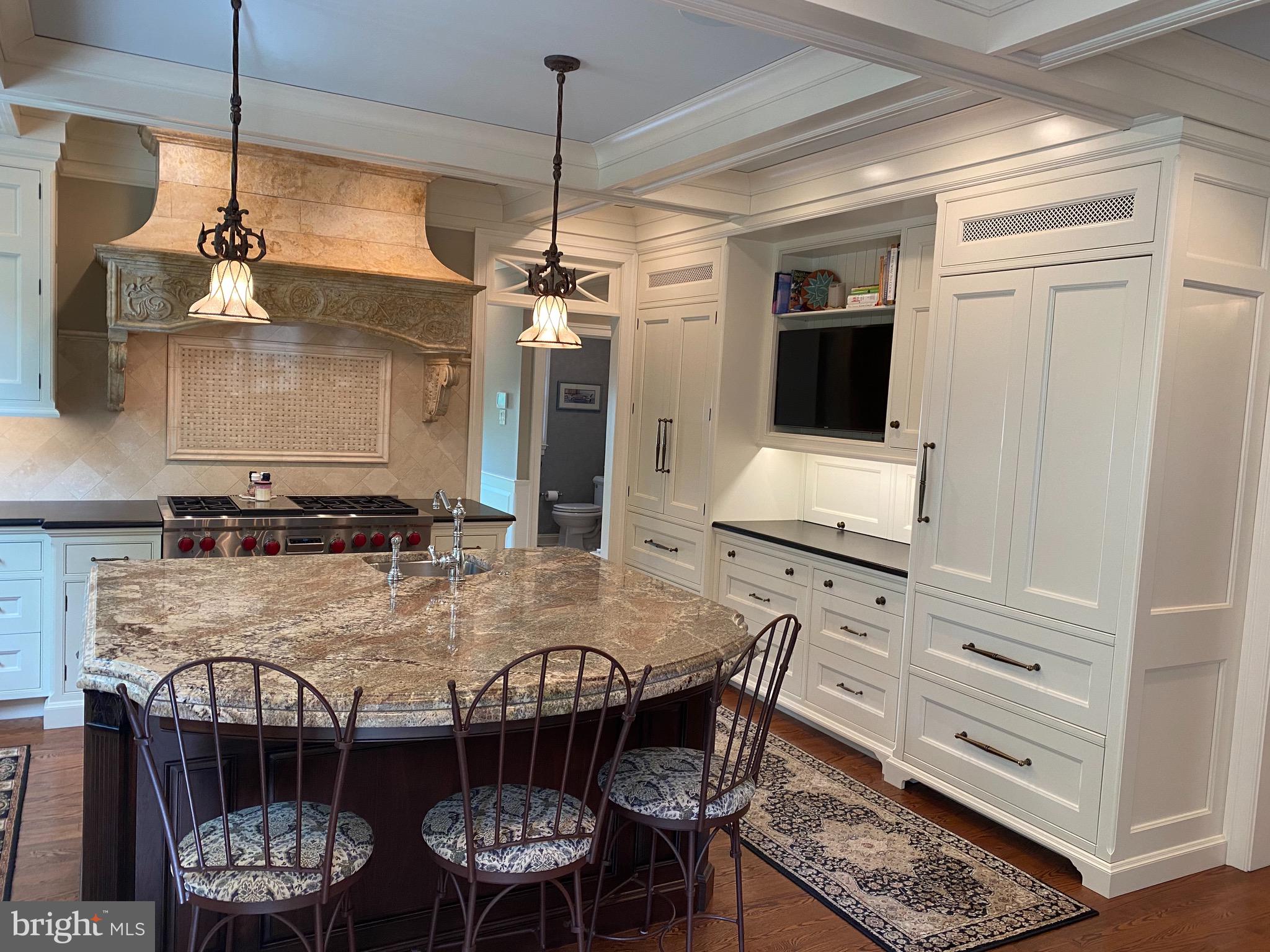 706 Turnbridge Road Wayne, PA 19087 - Photo 33 of 72 Gorgeous cabinetry! Large island seats 4