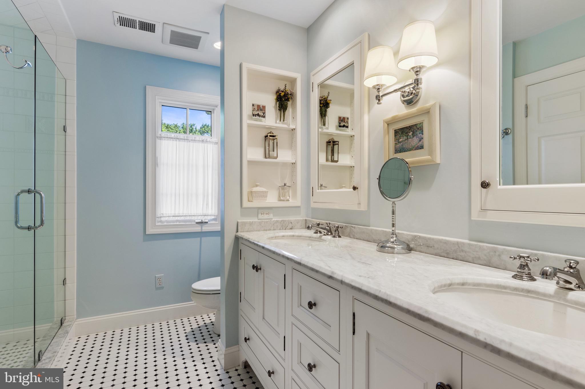 706 Turnbridge Road Wayne, PA 19087 - Photo 48 of 72 Beautifully renovated hall bath