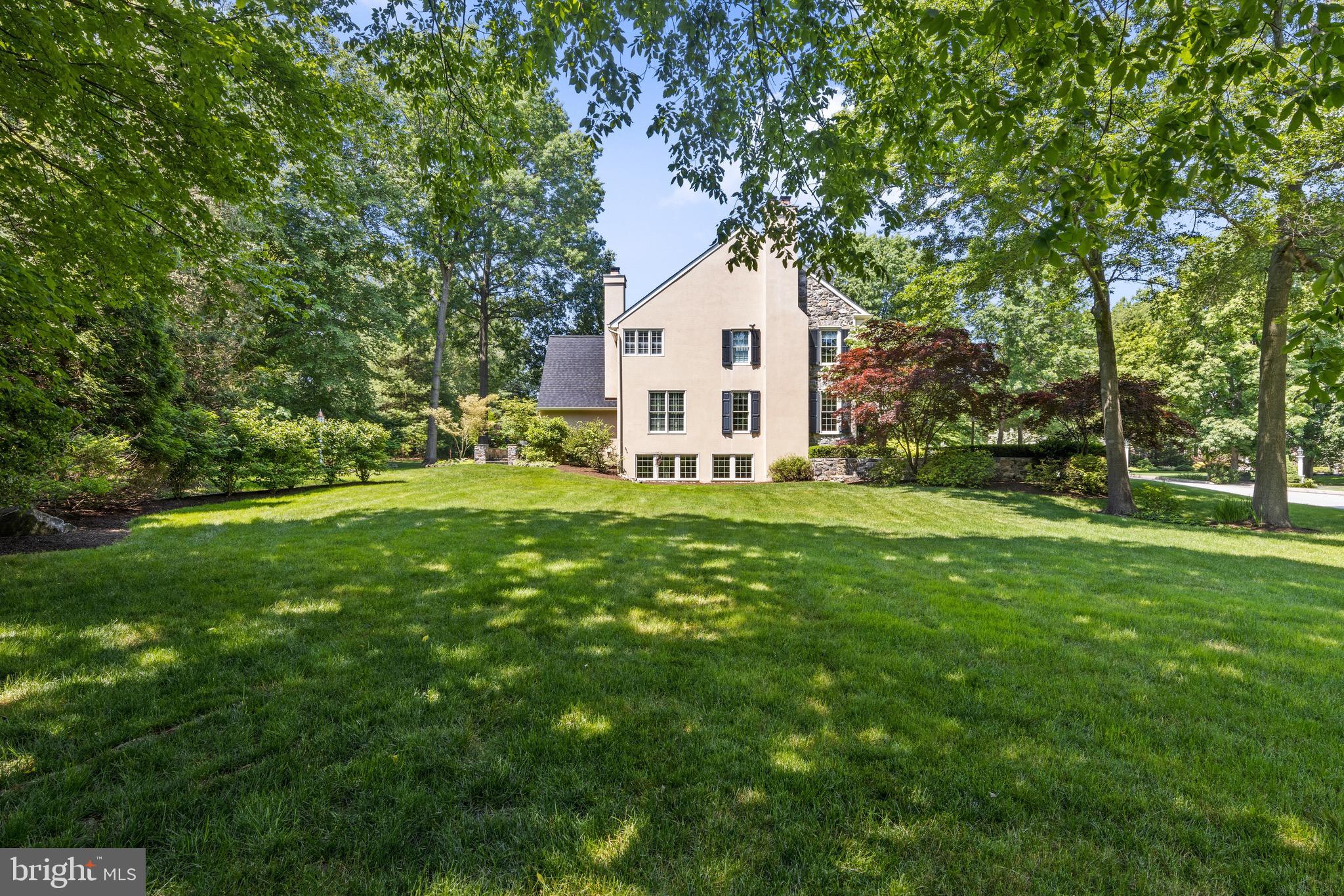 706 Turnbridge Road Wayne, PA 19087 - Photo 9 of 72 Great yard for a variety of activities!