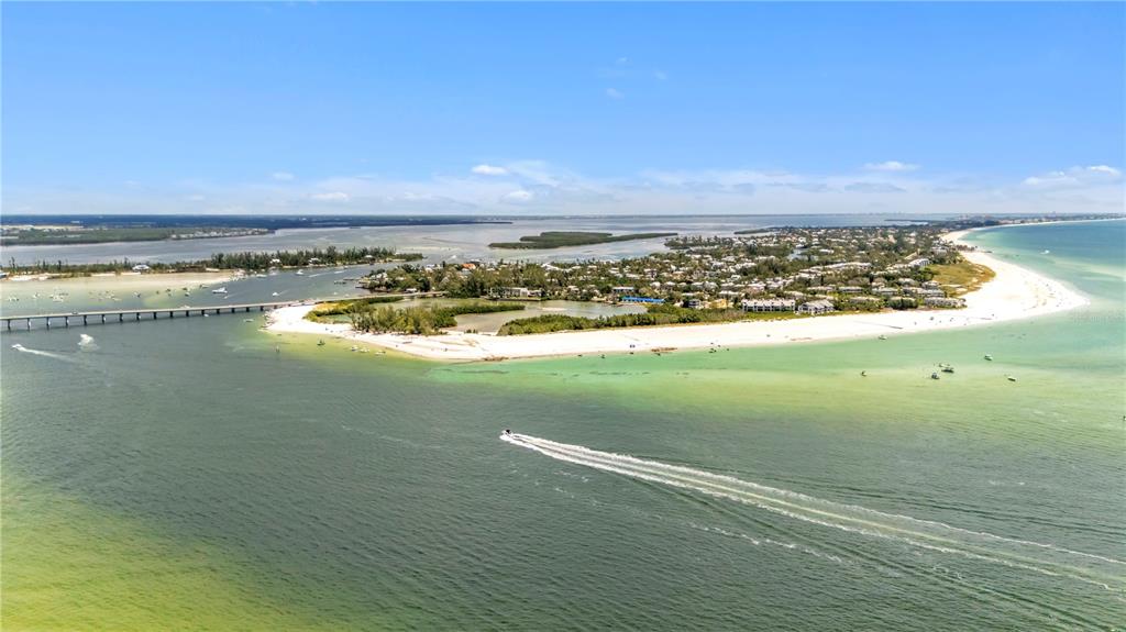 2600 Harbourside Drive, Unit R9 Longboat Key, FL 34228 - Photo 23 of 26