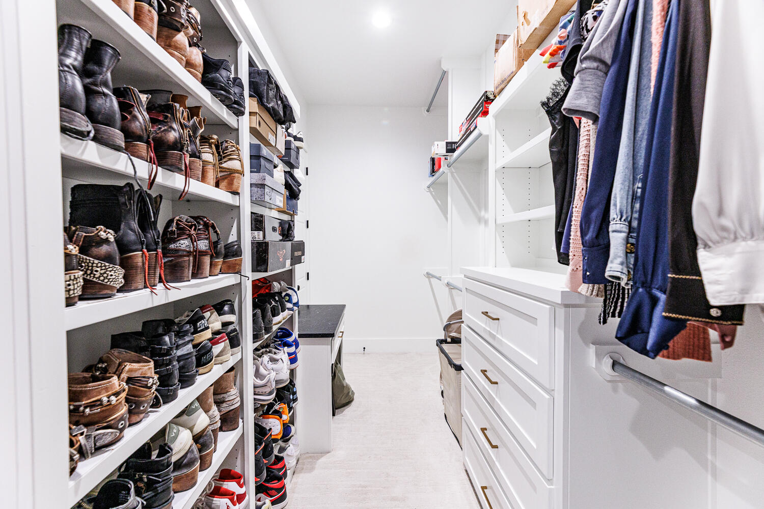 2805 150th Street Lubbock, TX 79423 - Photo 47 of 82 Primary Closet