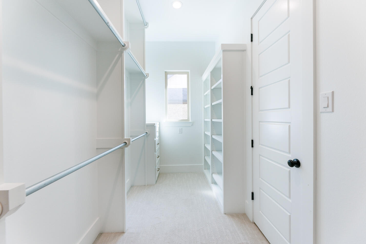 2805 150th Street Lubbock, TX 79423 - Photo 50 of 82 Primary Closet