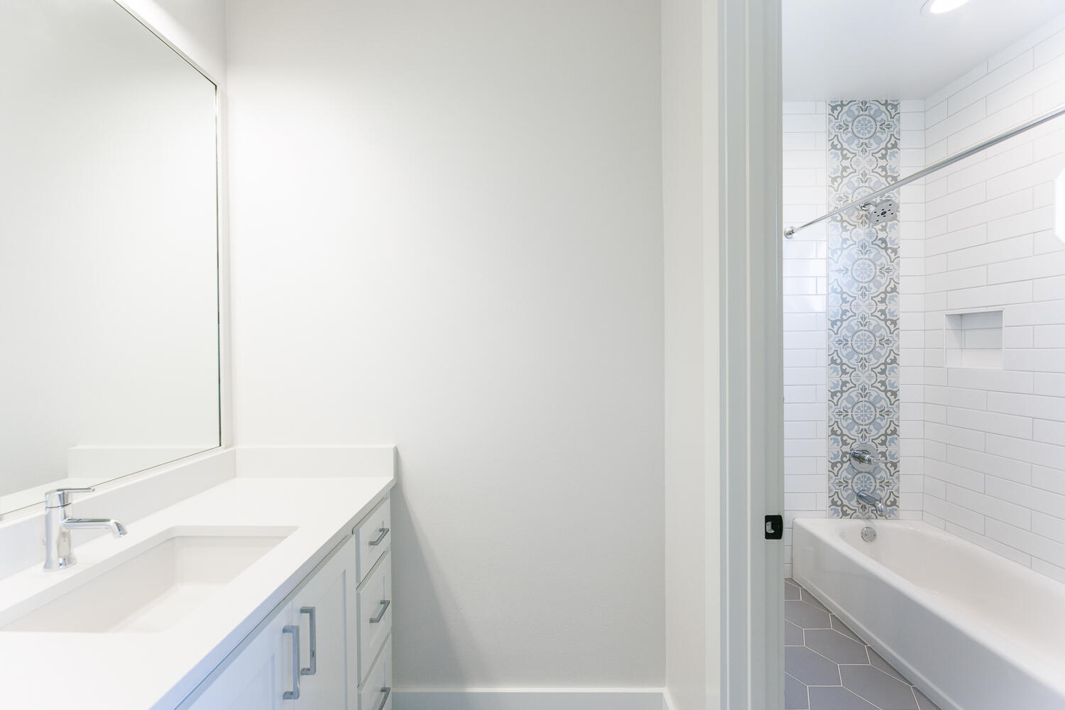 2805 150th Street Lubbock, TX 79423 - Photo 60 of 82 Third Bathroom