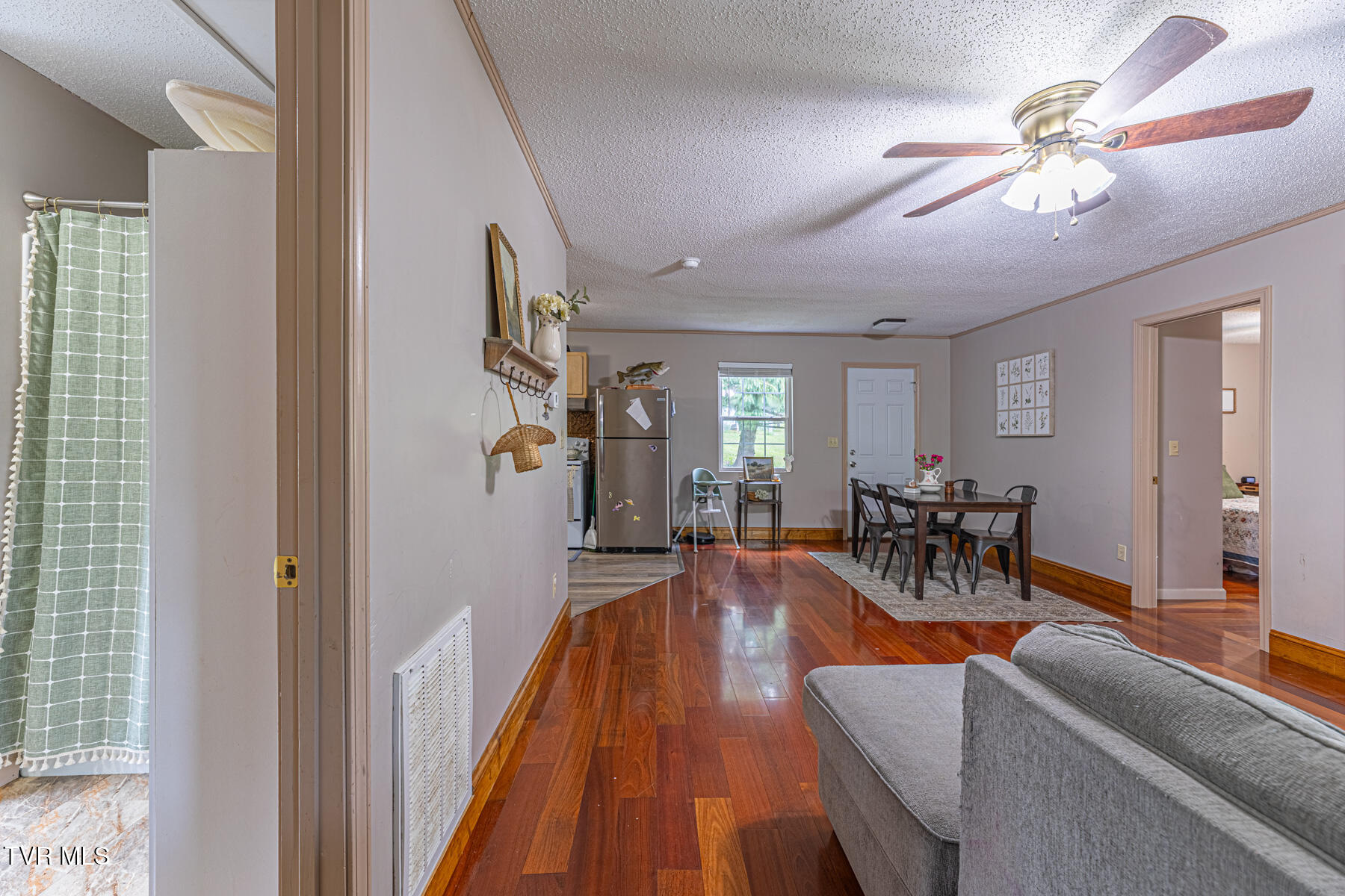 125 Parsonage Road Elizabethton, TN 37643 - Photo 42 of 43 Emily One-17