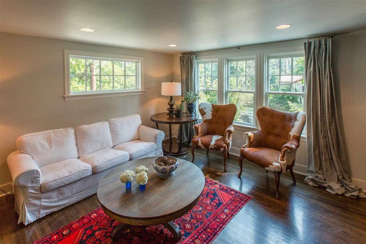 825 East Syringa Road Spokane, WA 99203 - Photo 8 of 20 Gallery Image 8