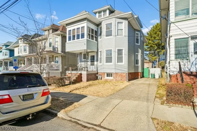$675,000 | 18 East 2nd Street, Clifton, NJ 07011