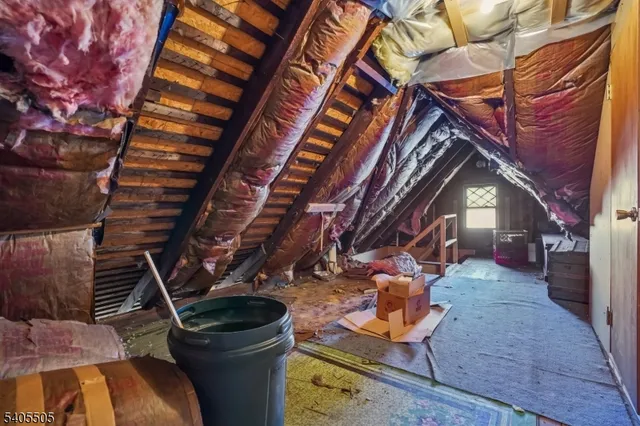 $675,000 | 18 East 2nd Street, Clifton, NJ 07011