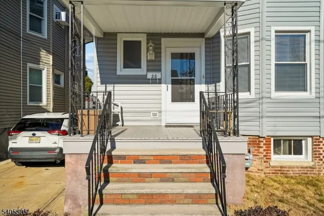 $675,000 | 18 East 2nd Street, Clifton, NJ 07011