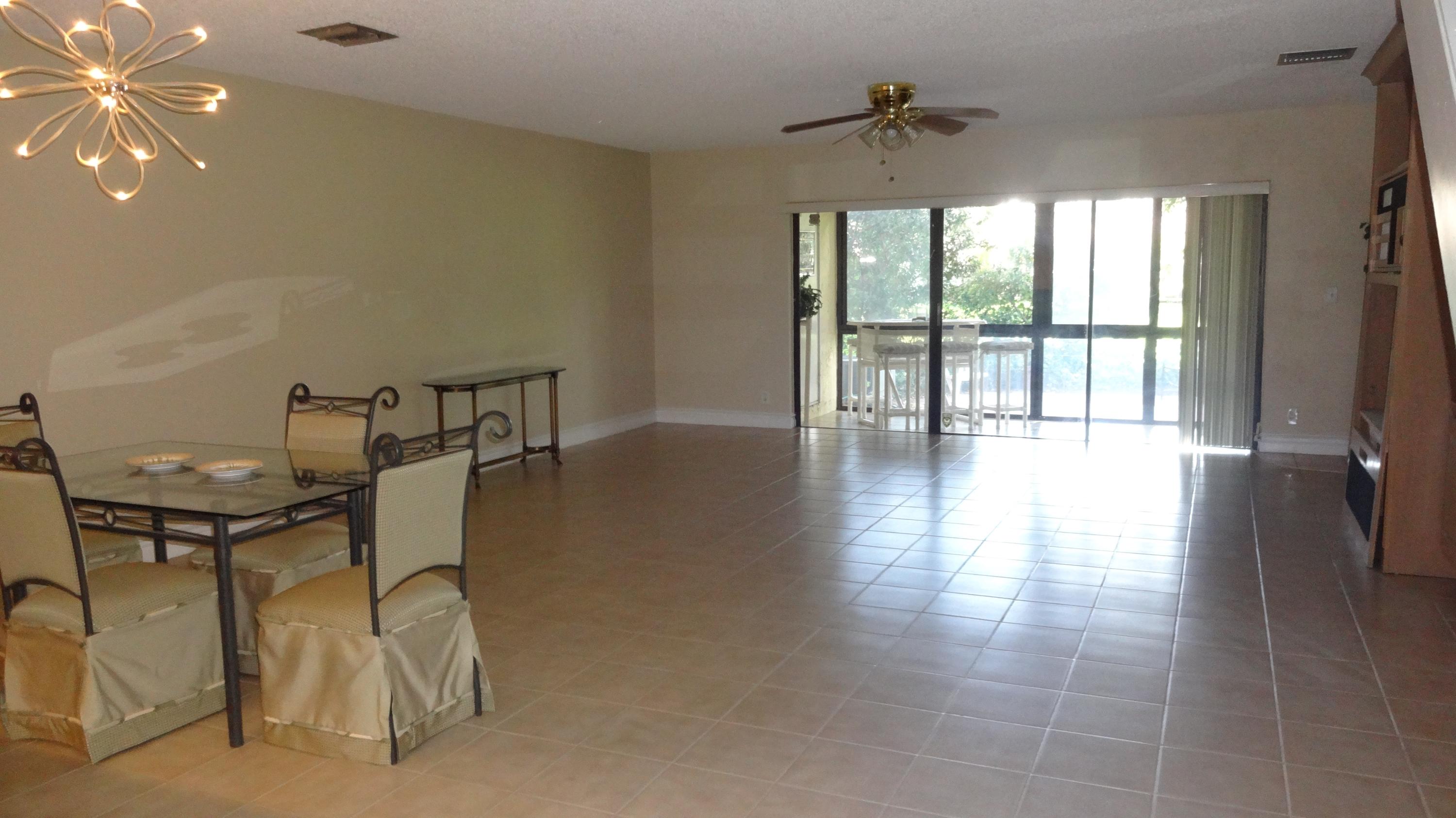 454 Ashwood Place Boca Raton, FL 33431 - Photo 5 of 26 living /dining room