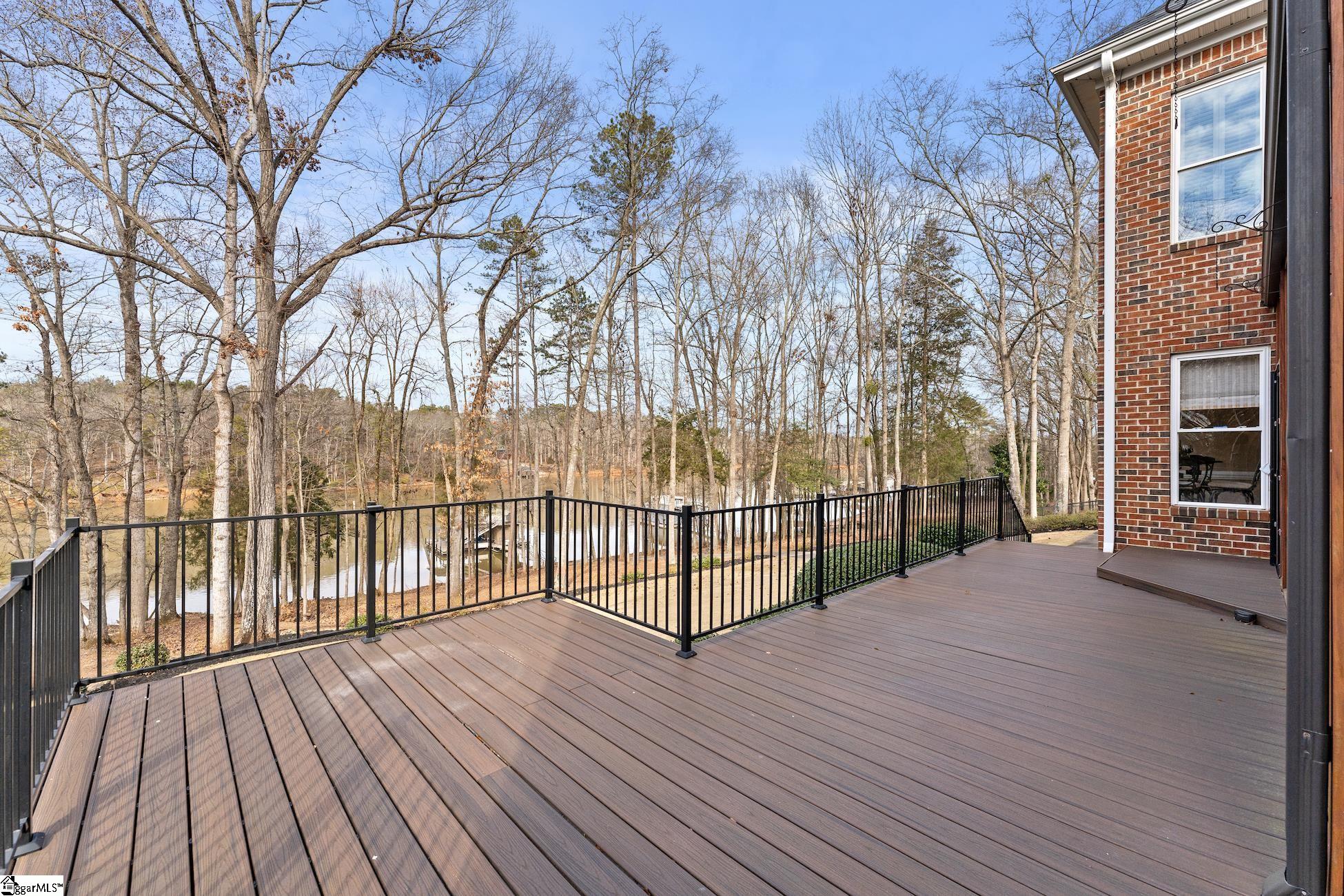 112 P-9-45 Anderson, SC 29625 - Photo 29 of 36 Trex decking