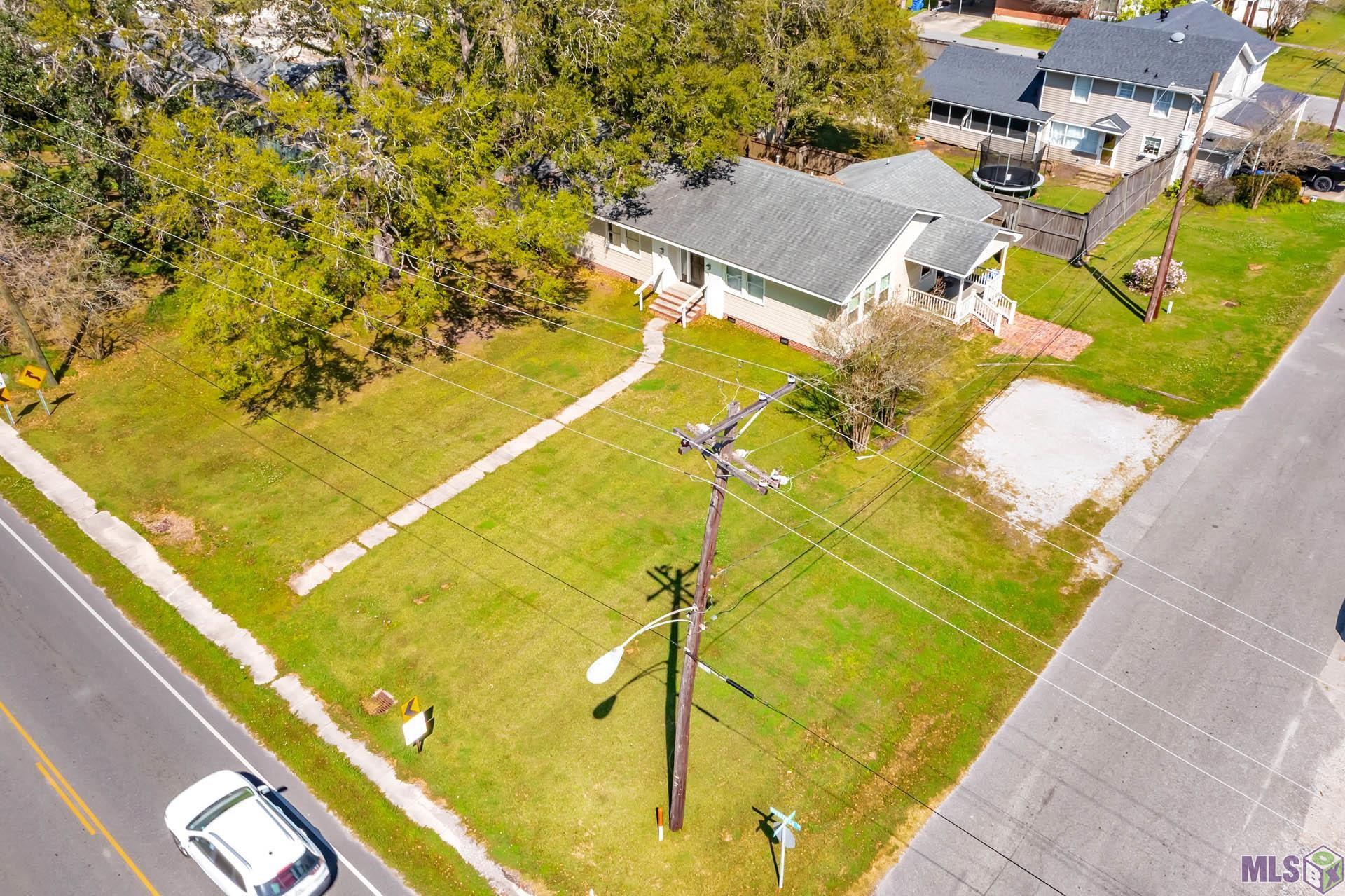 815 Ridgefield Road Thibodaux, LA 70301 - Photo 2 of 12