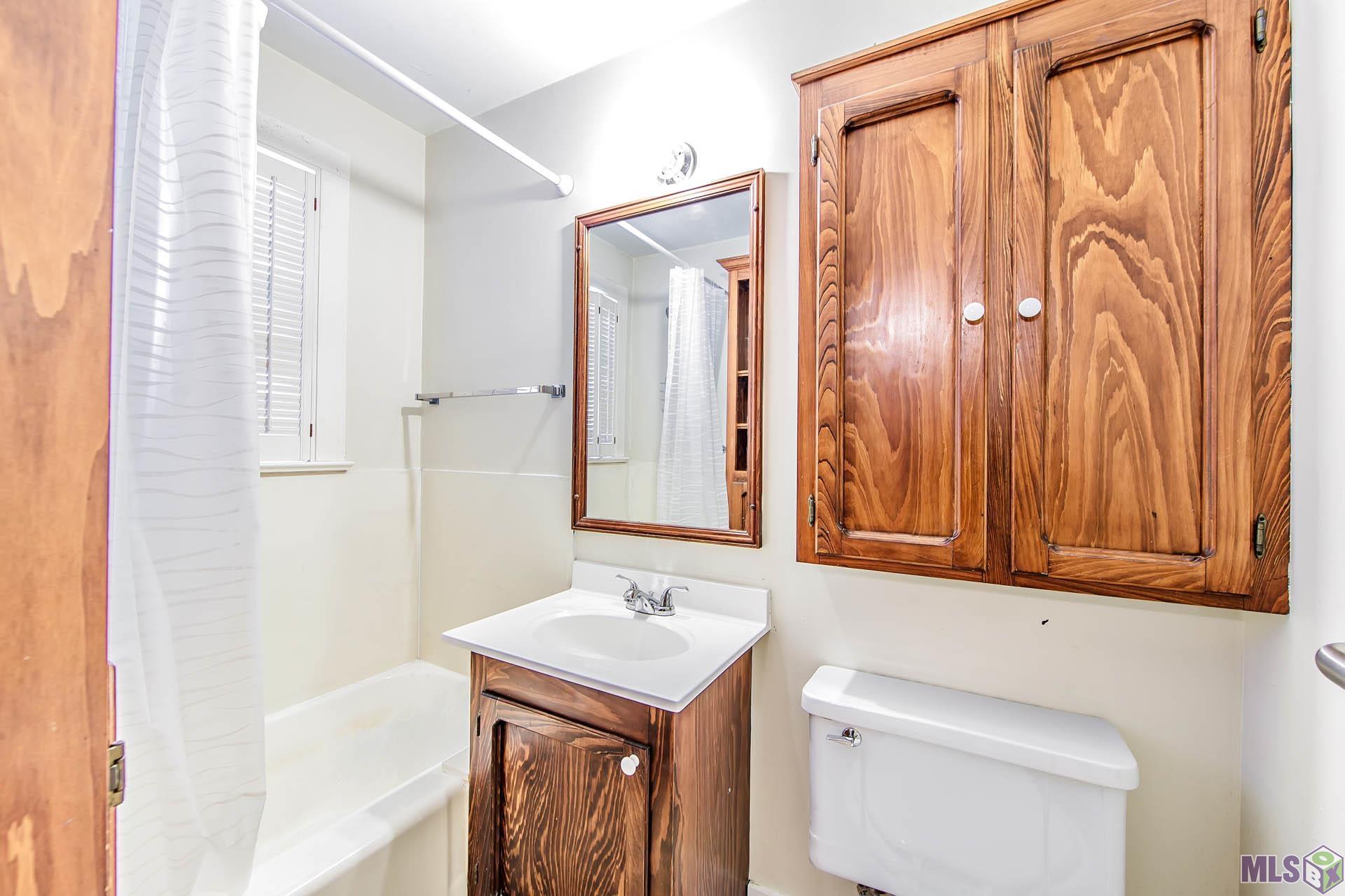 815 Ridgefield Road Thibodaux, LA 70301 - Photo 9 of 12