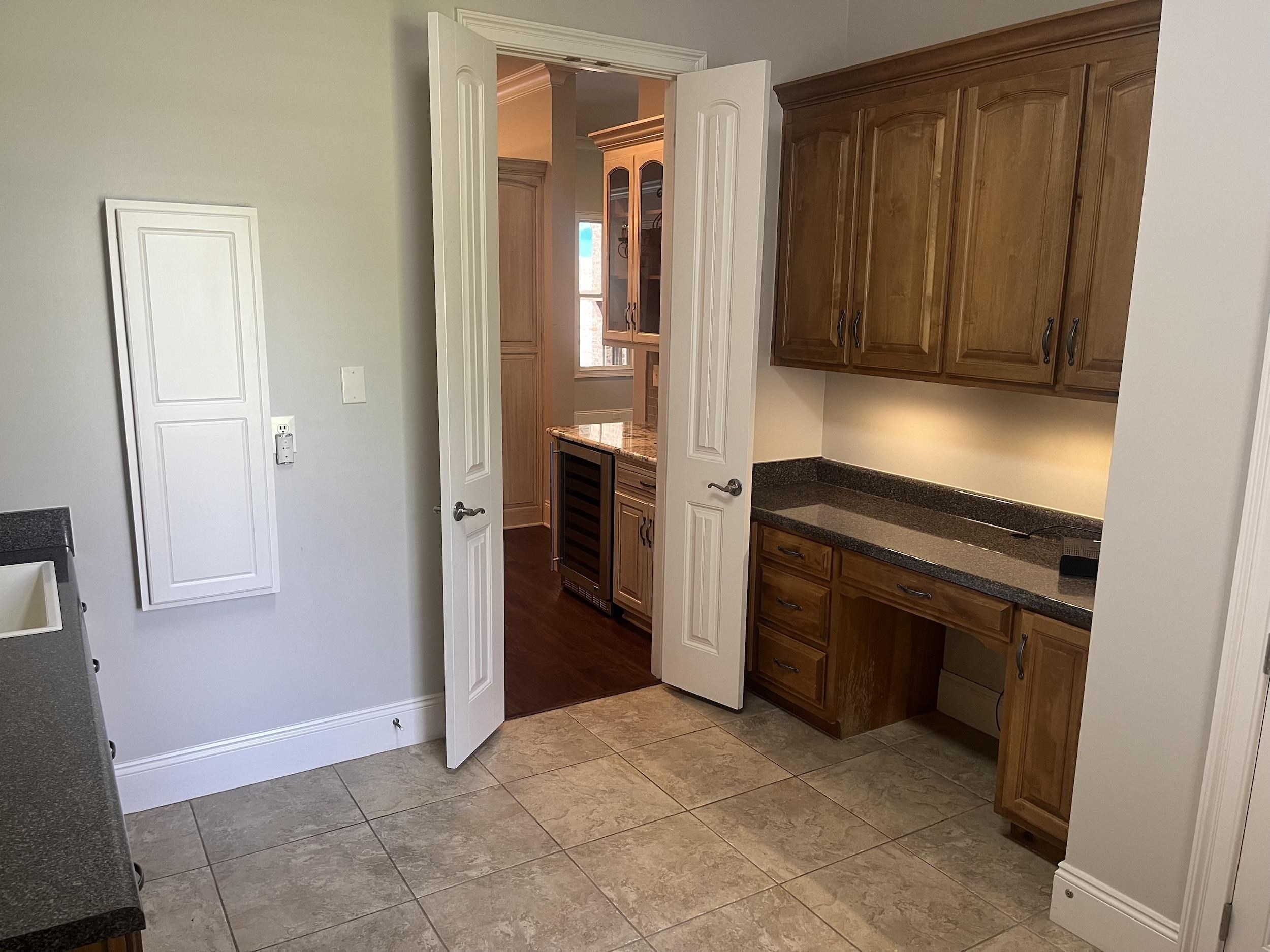 565 Falling Water Boulevard Fairhope, AL 36532 - Photo 14 of 27 Laundry Room