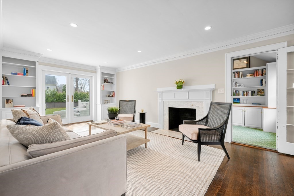 19 Elmwood Road Wellesley, MA 02481 - Photo 7 of 41 a living room with furniture and a fireplace