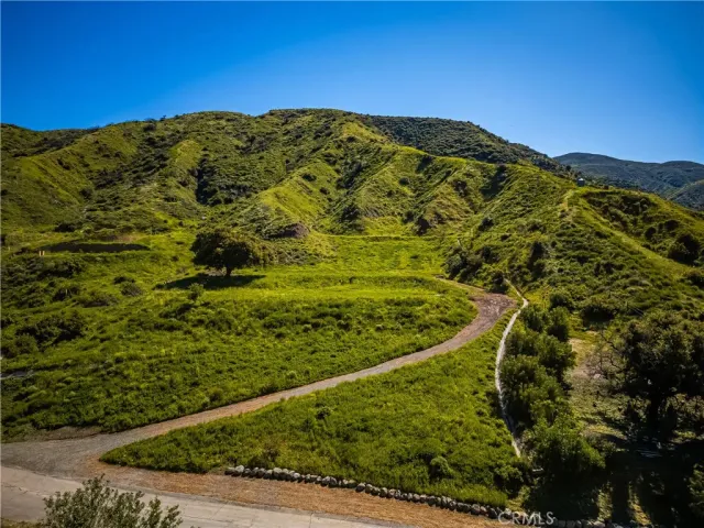 a view of a mountain view