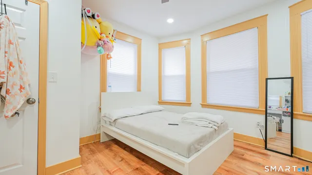 $619,990 | 431 Dixwell Avenue, New Haven, CT 06511