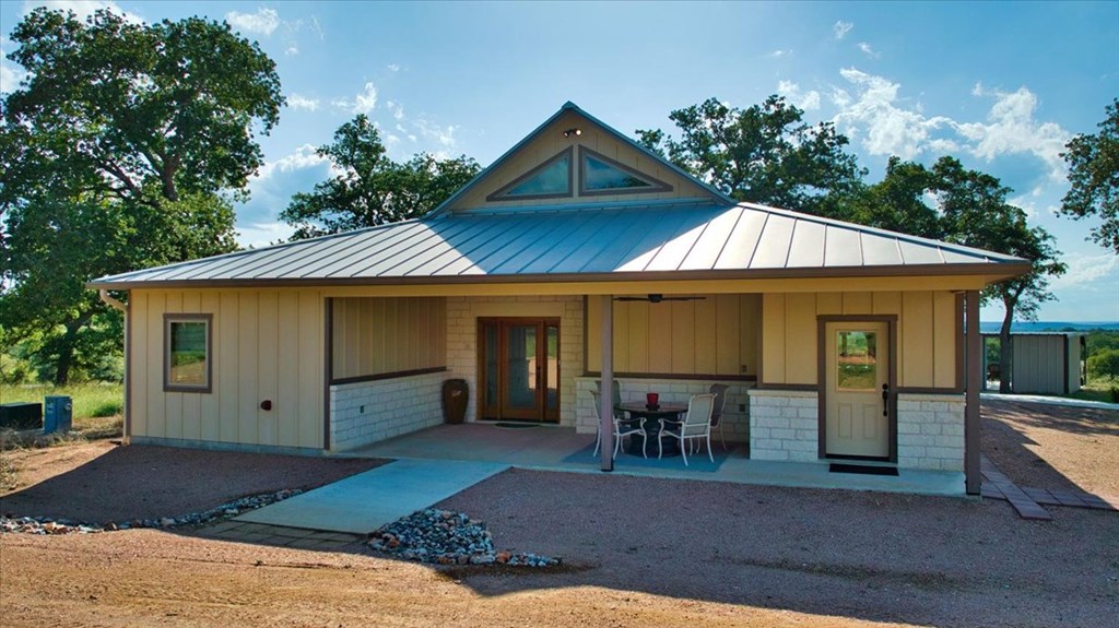 1411 Grape Creek Road Fredericksburg, TX 78624 - Photo 38 of 44