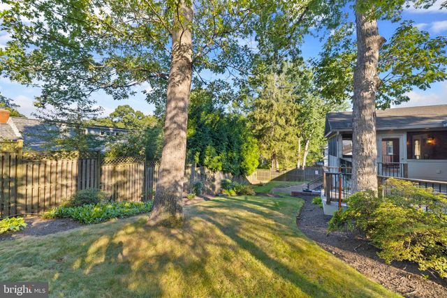 $1,300,000 | 4008 North Stuart Street, Arlington, VA 22207