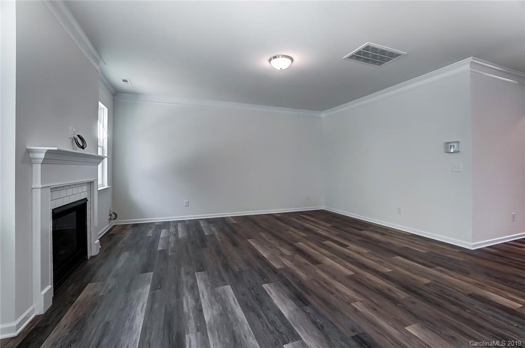 5111 Devonshire Road Denver, NC 28037 - Photo 8 of 33 Gallery Image 8