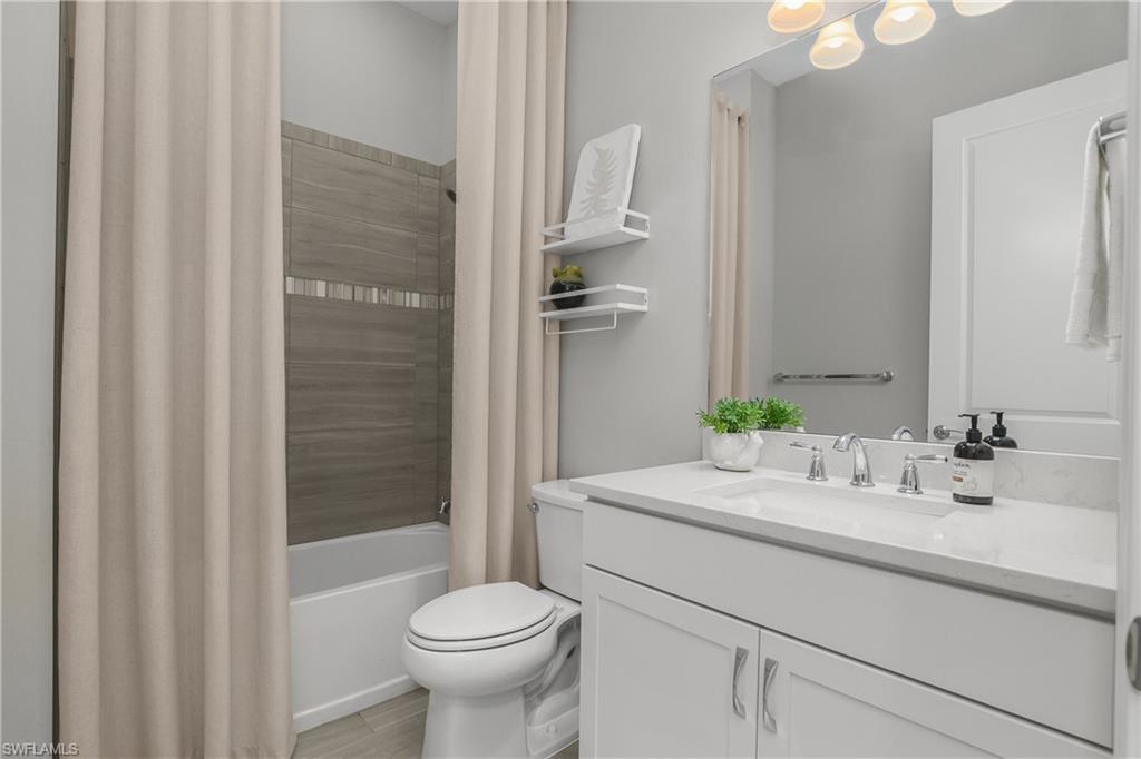 19040 Marquesa Drive Fort Myers, FL 33913 - Photo 25 of 50 Guest bath