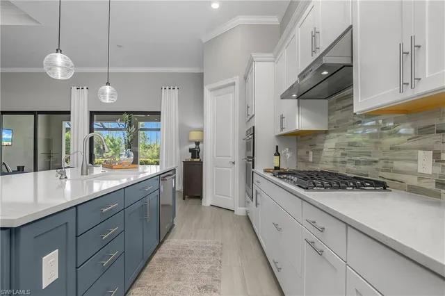 $1,049,000 | 19040 Marquesa Drive, Fort Myers, FL 33913