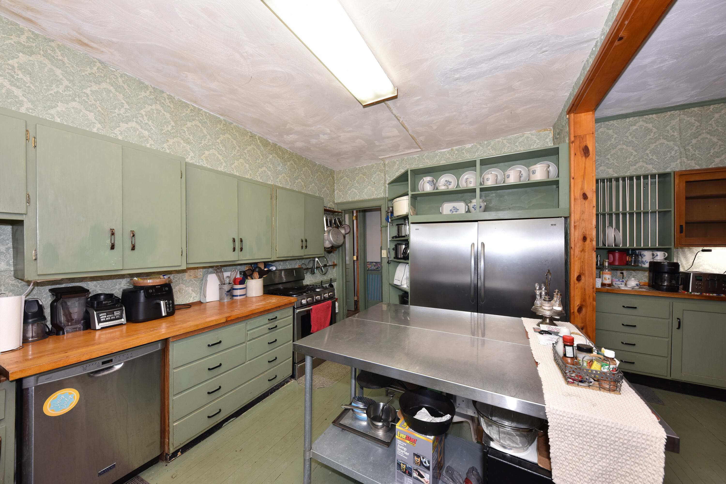 1016 North 29th Street Milwaukee, WI 53208 - Photo 13 of 47 EUP_8097
