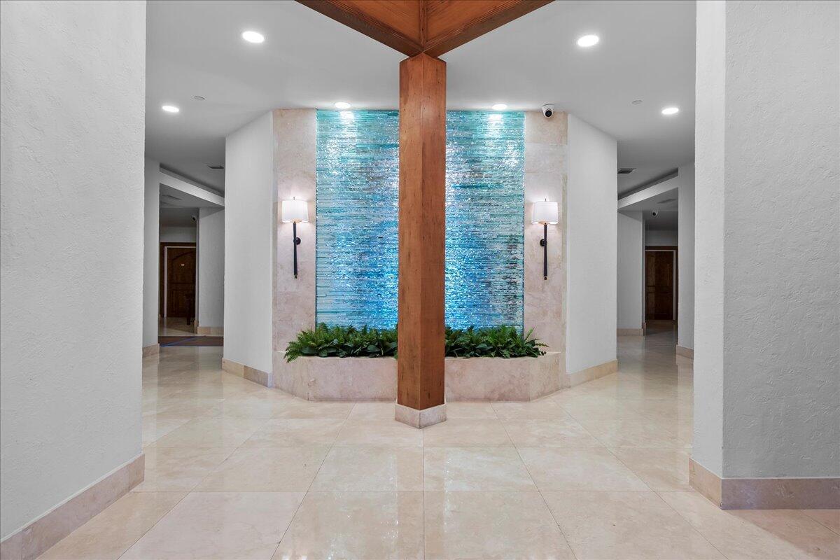 3322 Casseekey Island Road, Unit 901 Jupiter, FL 33477 - Photo 3 of 67 Building Entry Foyer