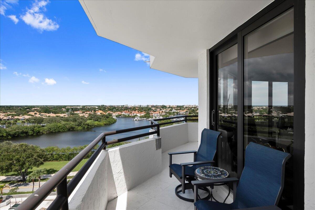 3322 Casseekey Island Road, Unit 901 Jupiter, FL 33477 - Photo 38 of 67 Balcony