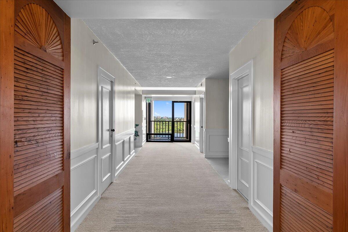 3322 Casseekey Island Road, Unit 901 Jupiter, FL 33477 - Photo 5 of 67 Wide Interior Hallway