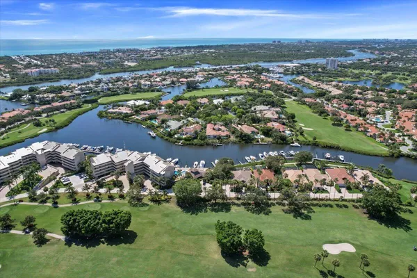 $947,500 | 3322 Casseekey Island Road, Unit 901, Jupiter, FL 33477