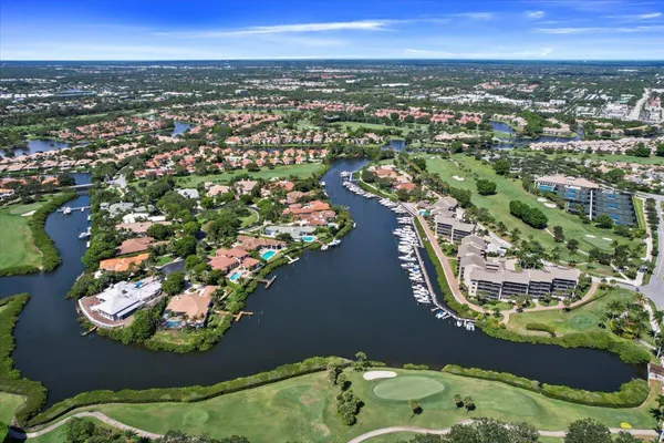 $947,500 | 3322 Casseekey Island Road, Unit 901, Jupiter, FL 33477