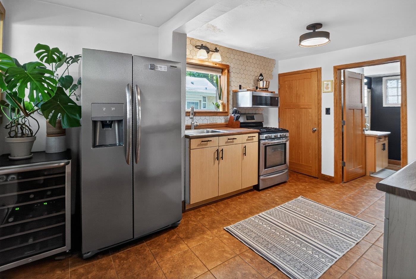 202 Oak Street Madison, WI 53704 - Photo 14 of 34