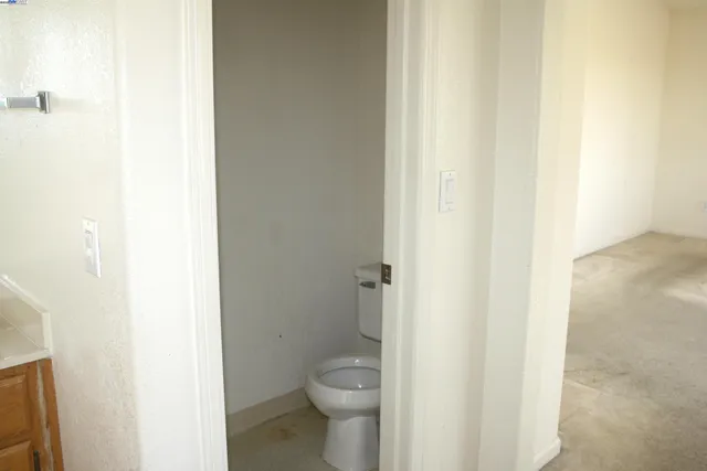 a bathroom with a toilet
