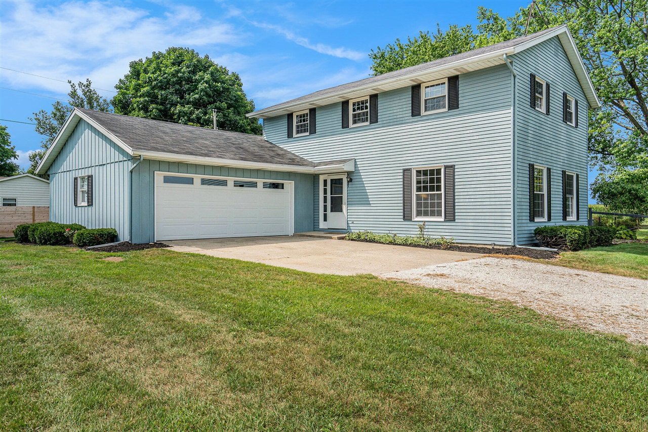 67234 Blue School Road Constantine, MI 49042 - Photo 2 of 30