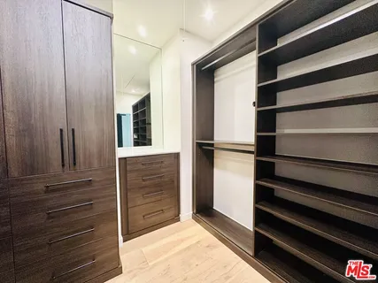$3,899,000 | 4256 Tarzana Estates Drive, Tarzana, CA 91356