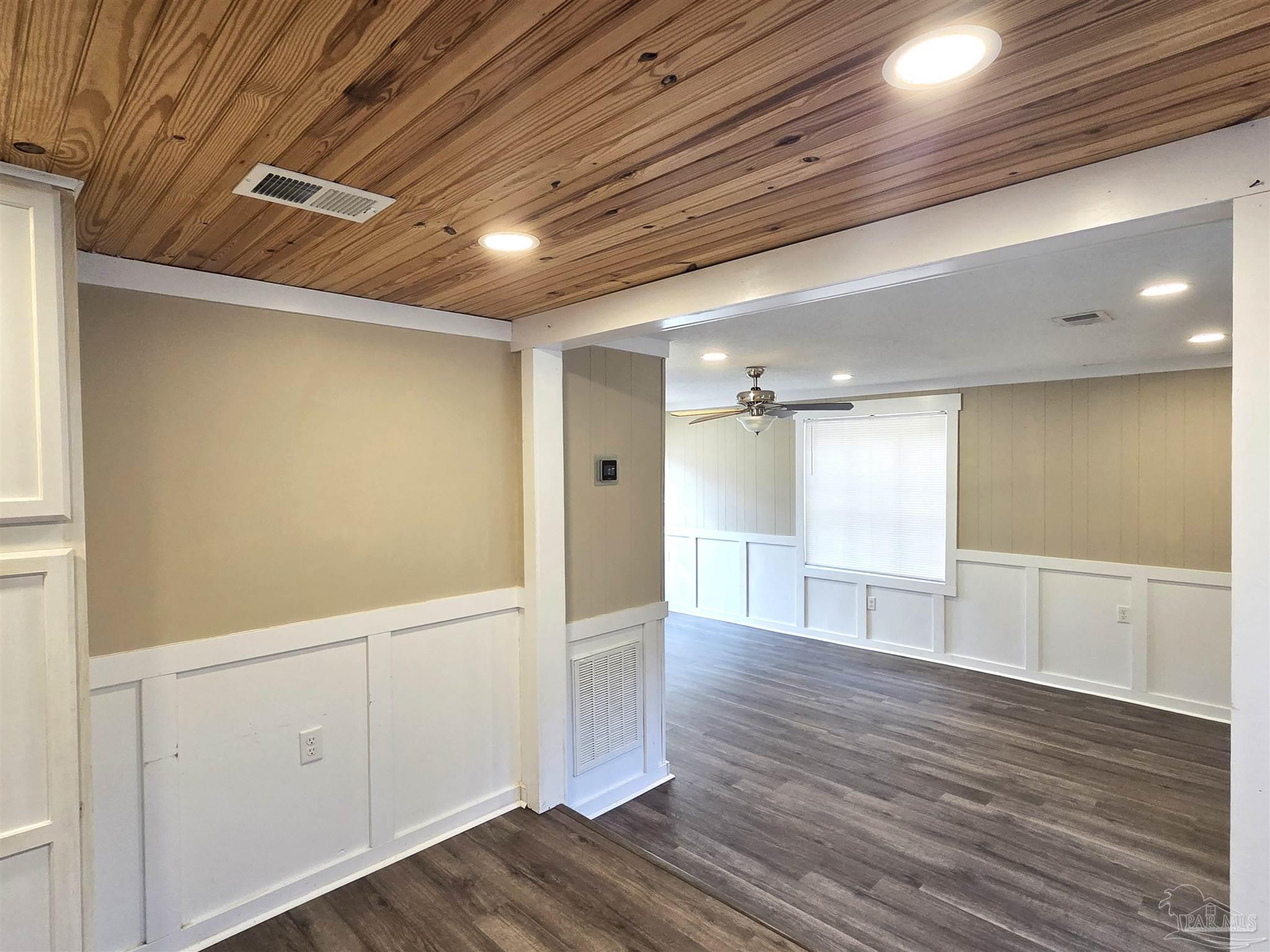 7962 Graves Road Pensacola, FL 32514 - Photo 15 of 35