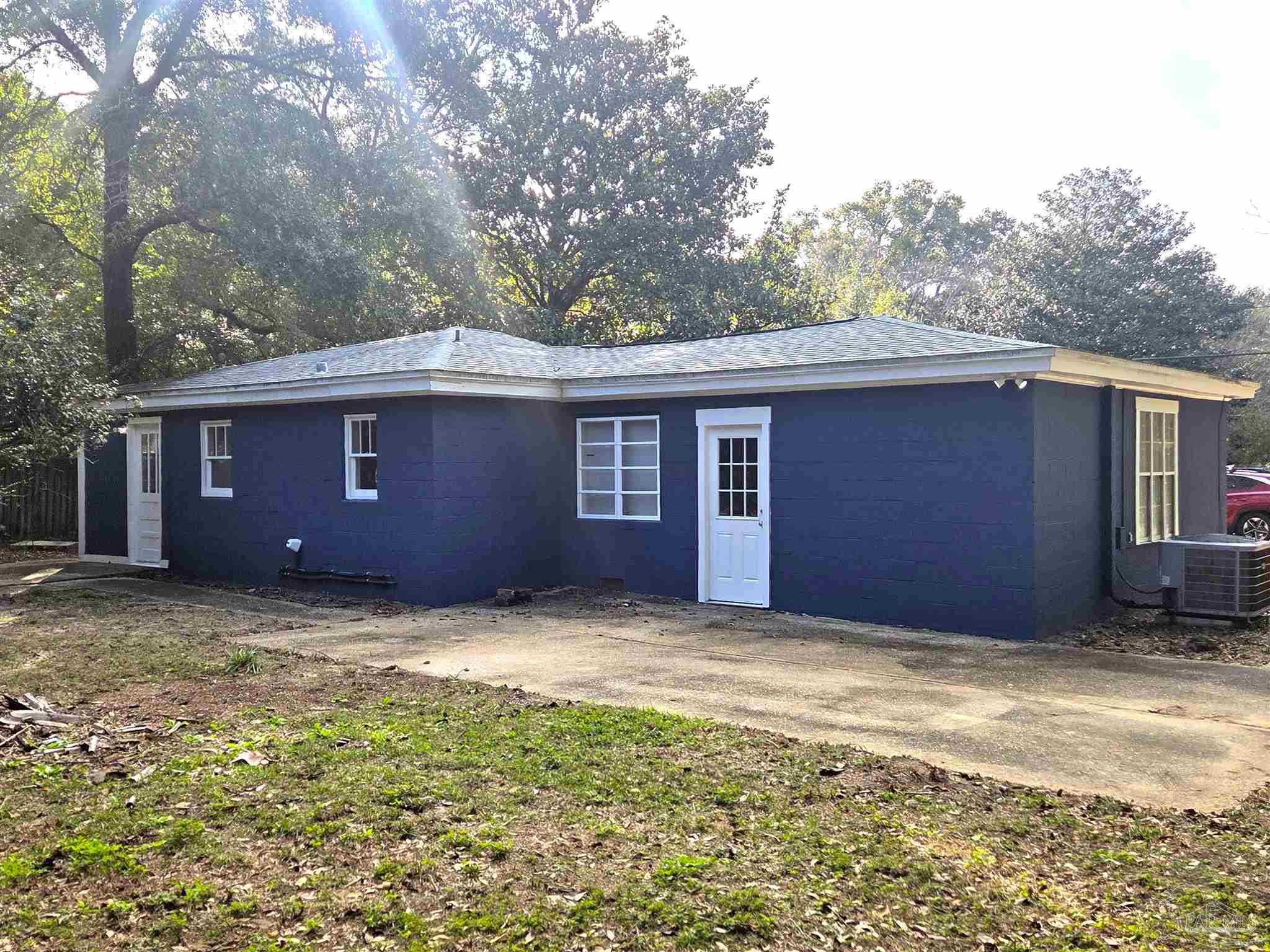 7962 Graves Road Pensacola, FL 32514 - Photo 4 of 35