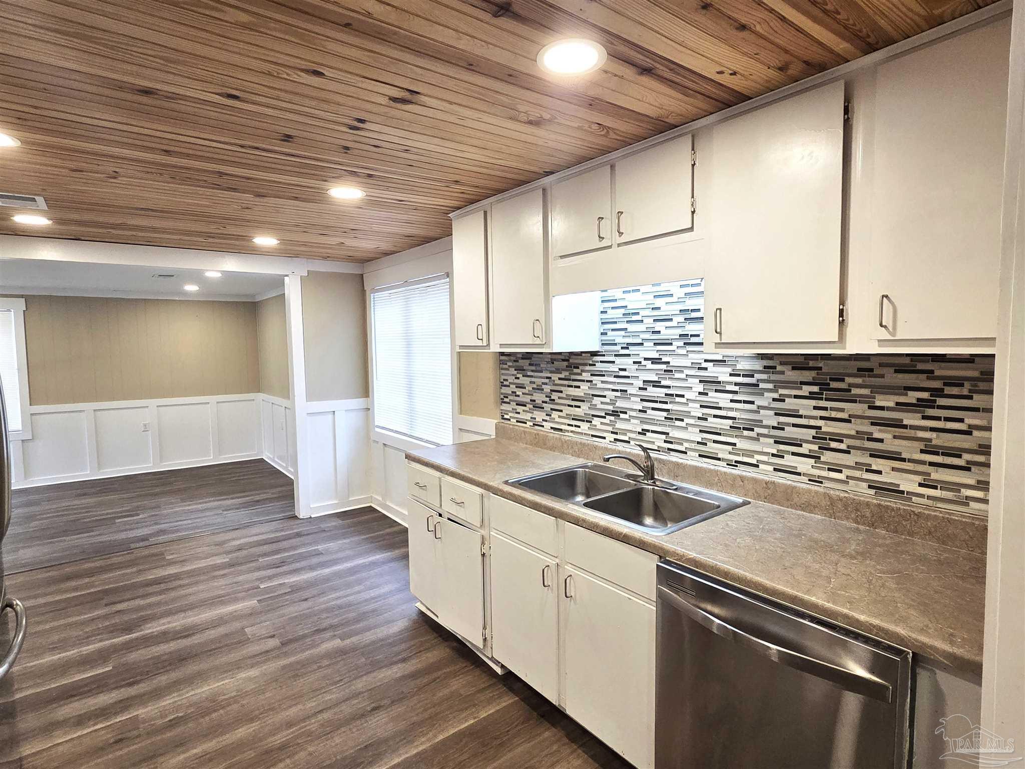 7962 Graves Road Pensacola, FL 32514 - Photo 9 of 35 Stainless Sink