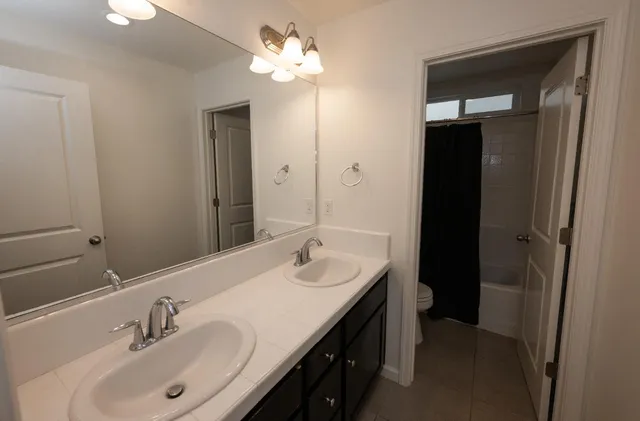 $420,000 | 118 Mission Drive, Madera, CA 93636