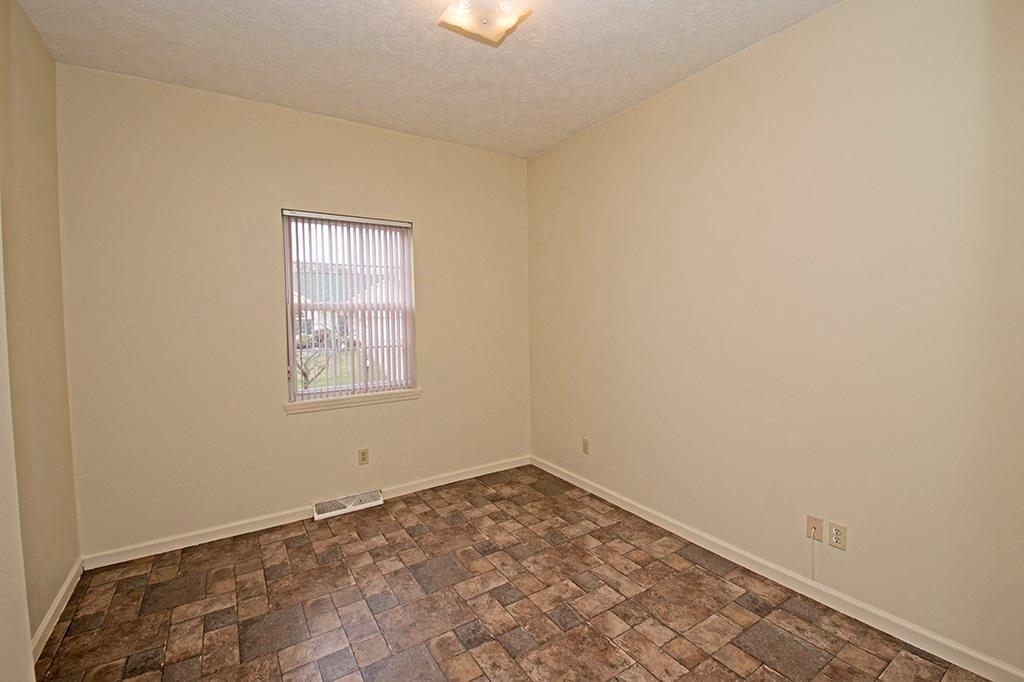 313 Quail Ridge Court Gibsonia, PA 15044 - Photo 8 of 15 Bedroom 2