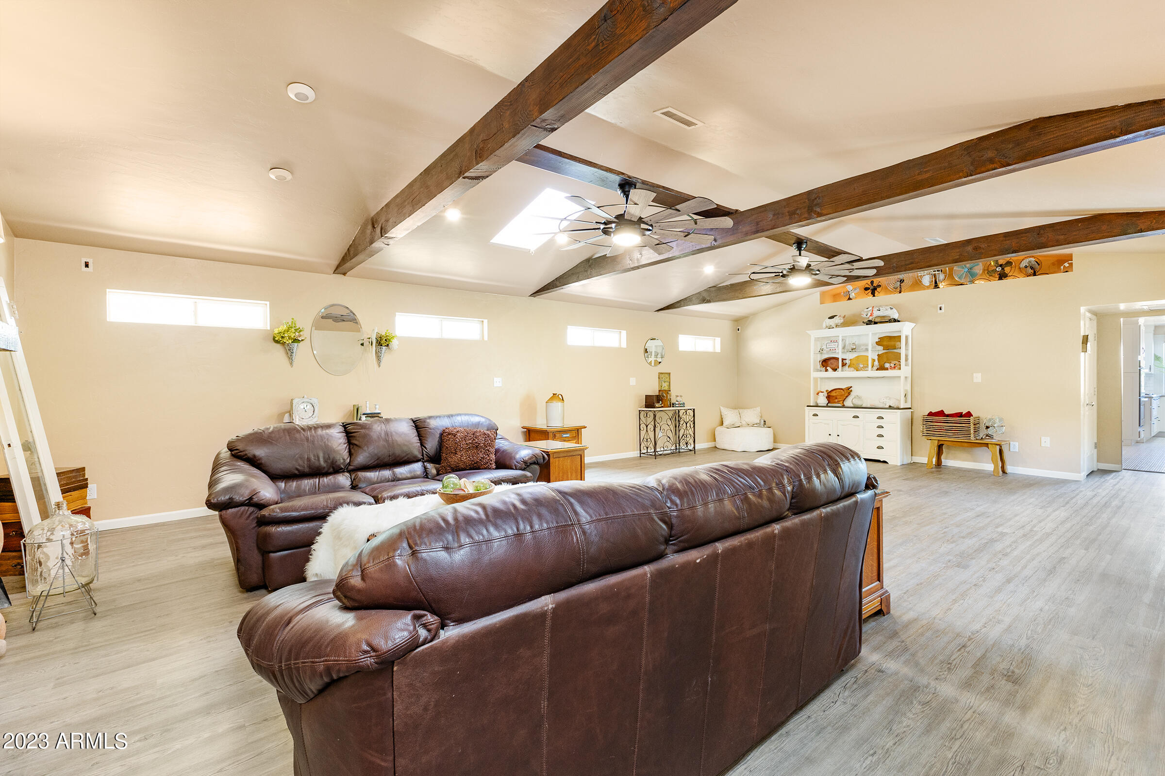 805 West Little Ranch Road Paulden, AZ 86334 - Photo 11 of 122 03.LivingRoom_04