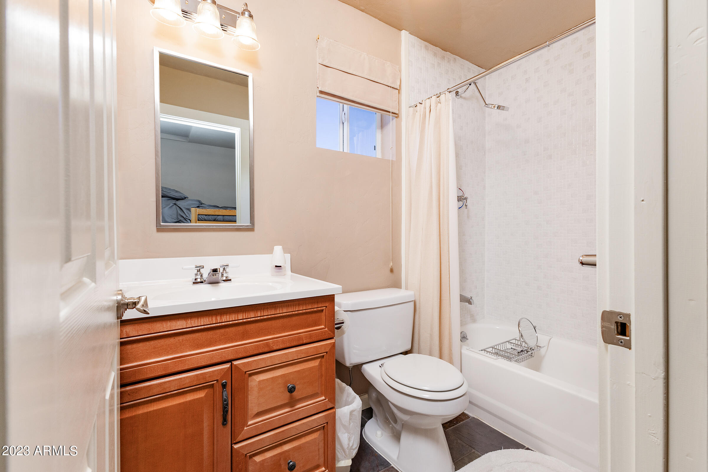 805 West Little Ranch Road Paulden, AZ 86334 - Photo 56 of 122 19.GuestHouse_06-Bathroom