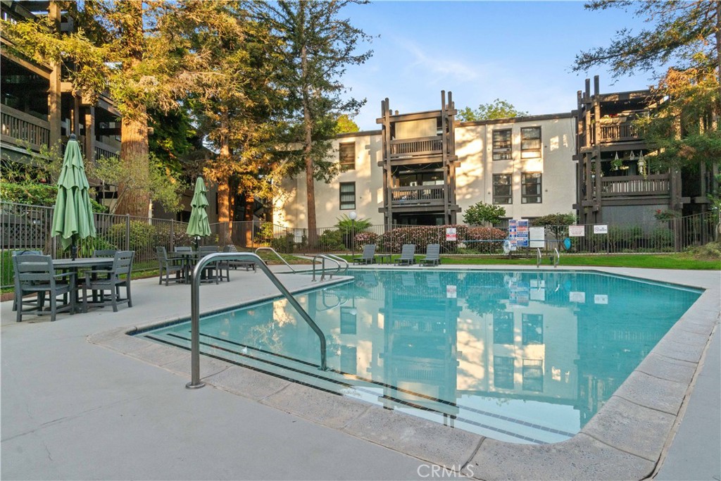 8650 Gulana Avenue Playa del Rey, CA 90293 - Photo 44 of 46 a view of swimming pool from a patio