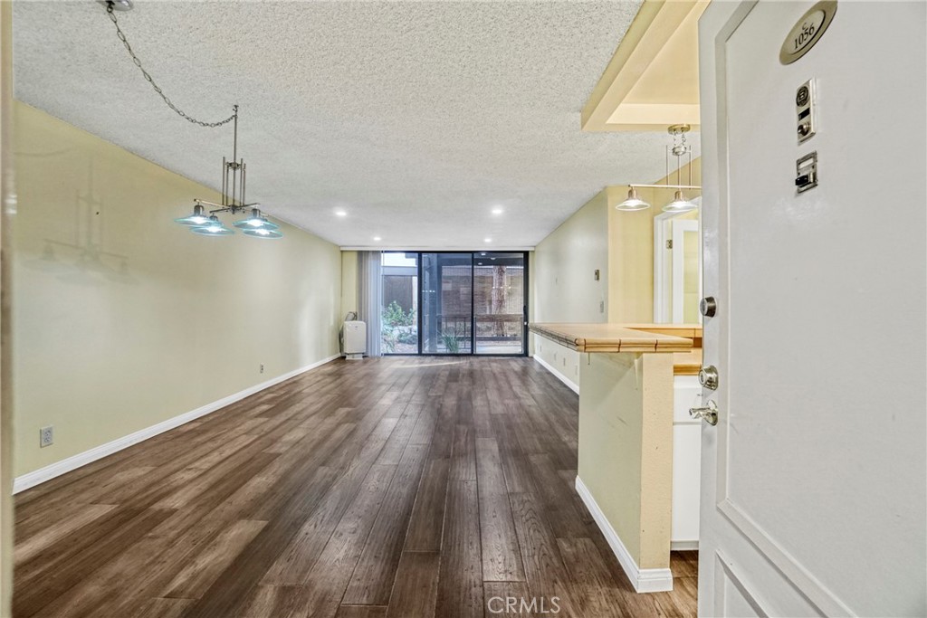 8650 Gulana Avenue Playa del Rey, CA 90293 - Photo 7 of 46 a view of empty room with wooden floor